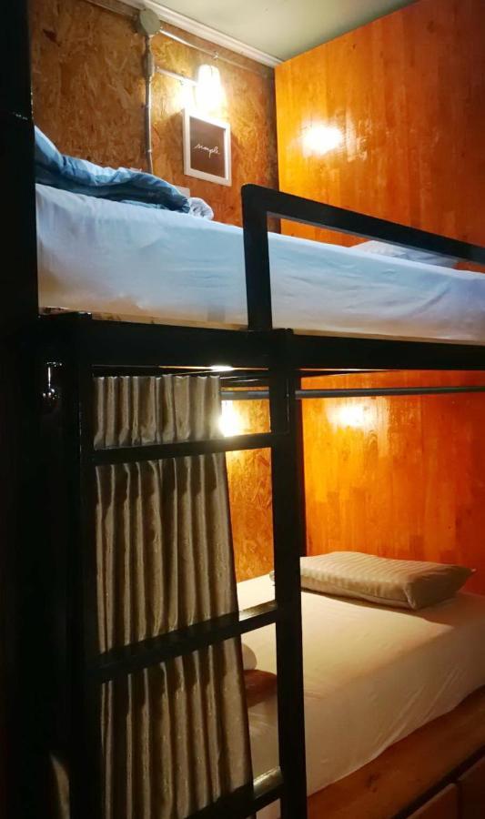 Aenguy Hostel Sukhothai Exterior photo